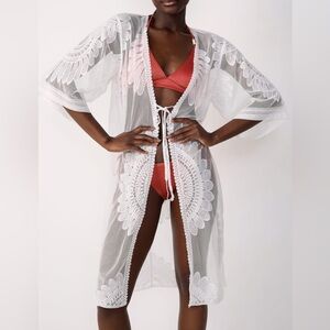 Etam White Sheer Lace Kimono Cover-Up size S/M